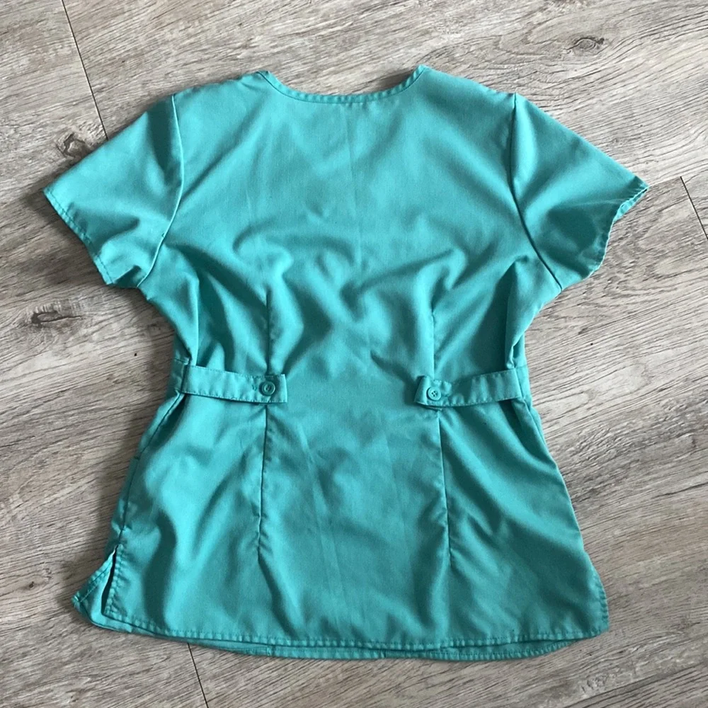 Scrub Top - Picture 3 of 3